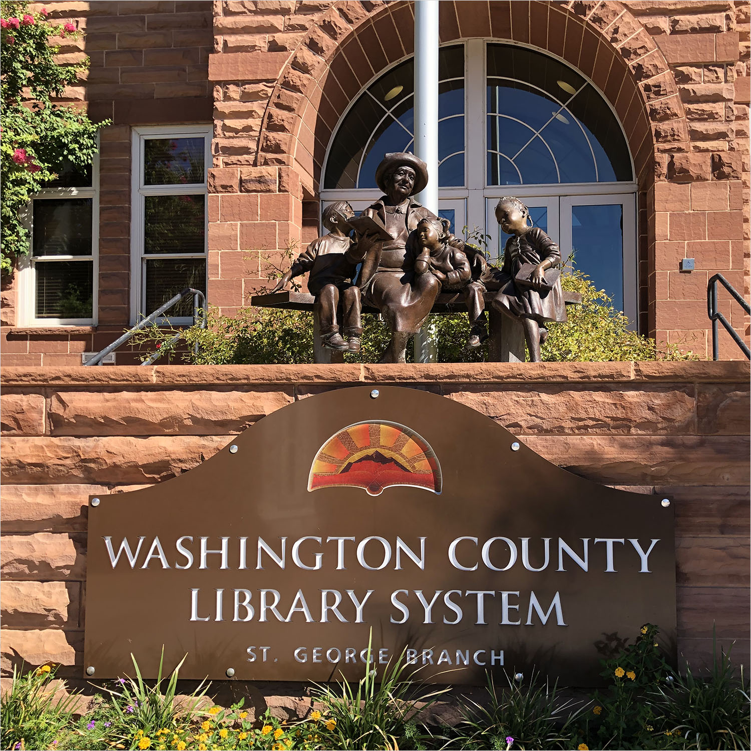 St. George, UT library